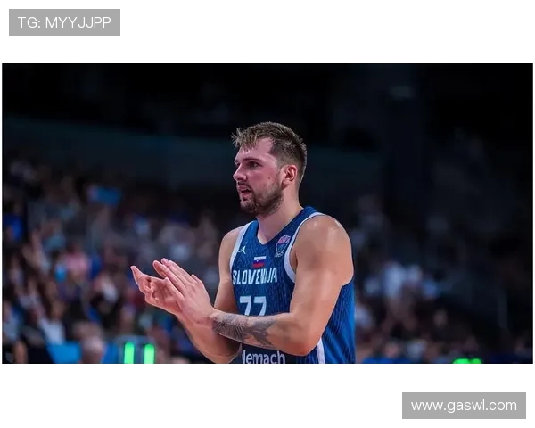 东契奇退役后雕像将定格他与裁判争论的经典瞬间